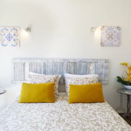 Riviera - By Sol Domus Holiday home *